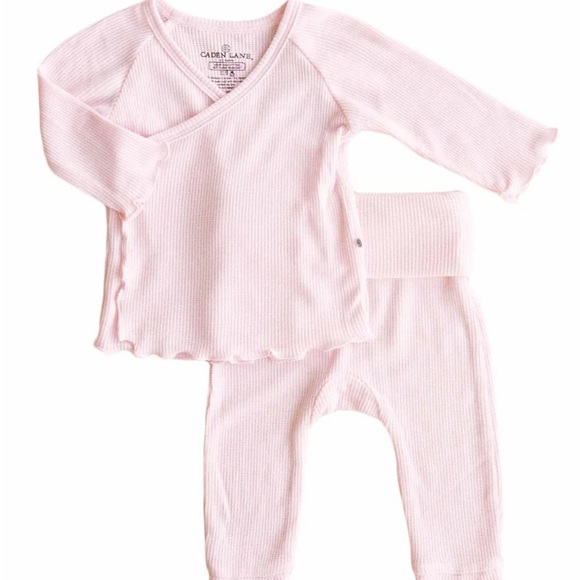 Caden Lane Soft Pink TWO PIECE Set 0-3 Months - Picture 1 of 4